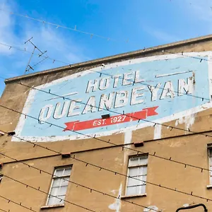 Hotel Canberra